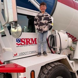 Meet your Posher, Adam